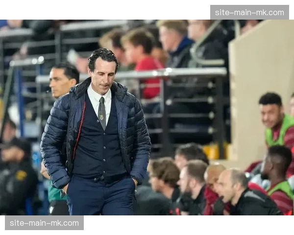 更衣室的演讲：镜头记录下克洛普在中场休息时如何调整球队压迫强度